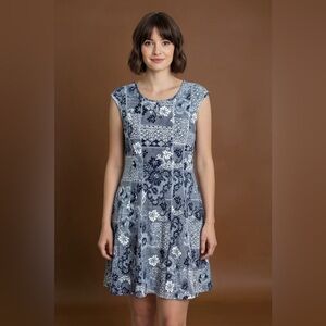 Papillon Stretchy Blue Faux Lace Floral Fit Flare Comfy Dress Size S